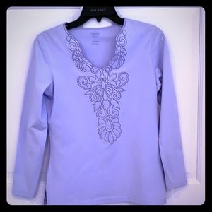 EMBROIDERED KNIT TOP